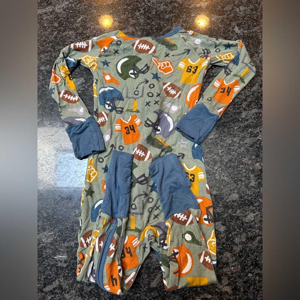 GUC Little Sleepies Football Zippy 12-18m